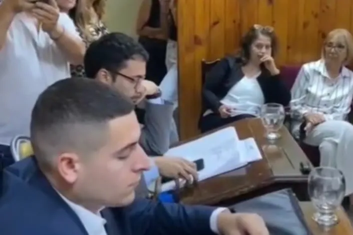 WhatsApp Image 2025-11-06 at 19.35.14 (2)